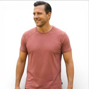 Kenneth Cole Tee (fitted + stretchy)